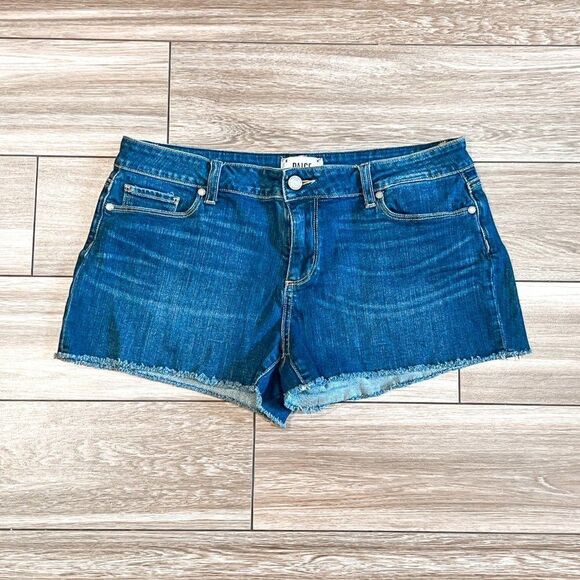 Paige Denim Frayed Catalina Short - Size 31 - Picture 1 of 5
